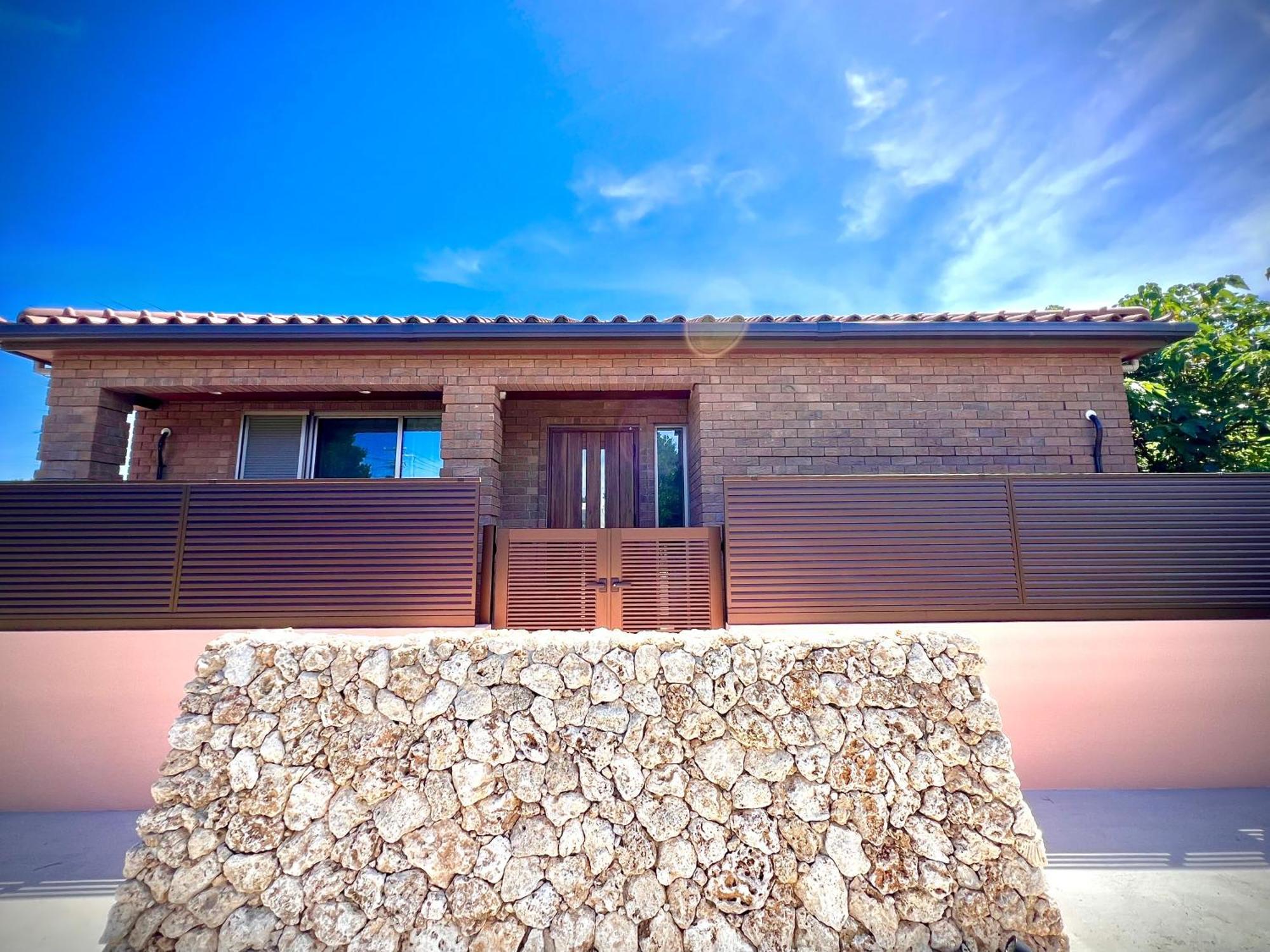 星降る夜と天然木の香りに包まれる新築癒しの隠れ家ishigaki Villa En えん Luaran gambar